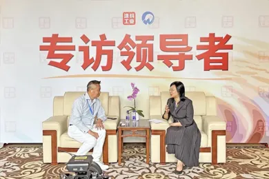 威浦出席2025绿色涂料发展论坛,展示自动化清管与抽提系统应用成果 威浦出席2025绿色涂料发展论坛,展示自动化清管与抽提系统应用成果